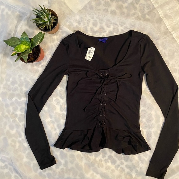 •• BLACK •• - Picture 2 of 6